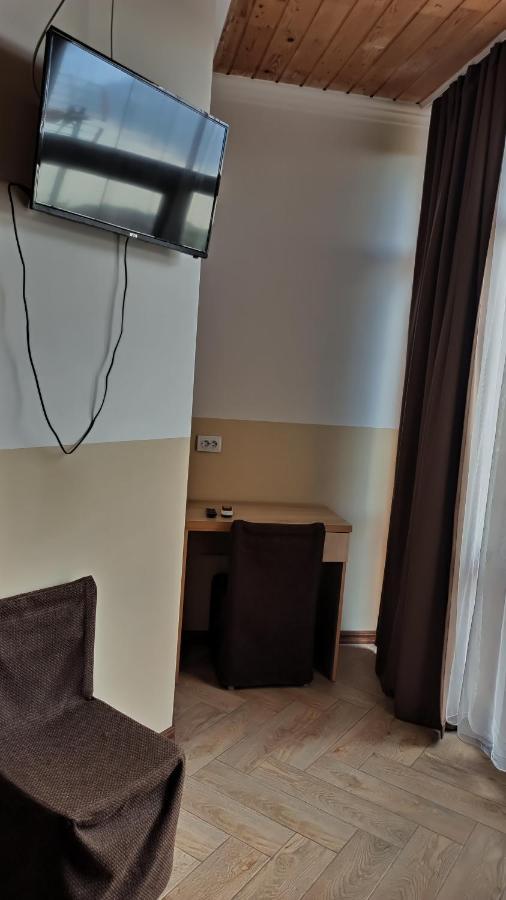 Dom Fedorovyh Hotel Szerhijivka Kültér fotó