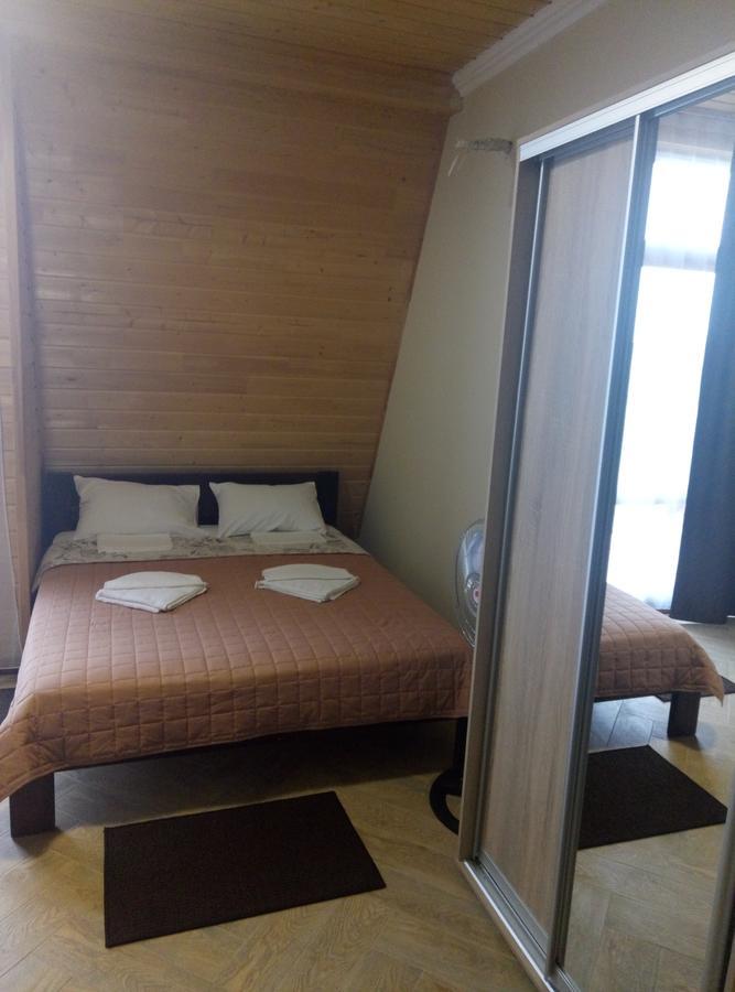 Dom Fedorovyh Hotel Szerhijivka Kültér fotó